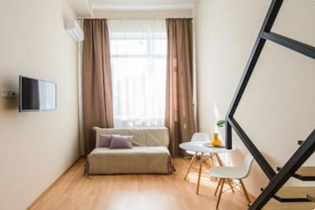 Apartamento Cozy Smarthouse Kiev Exterior foto